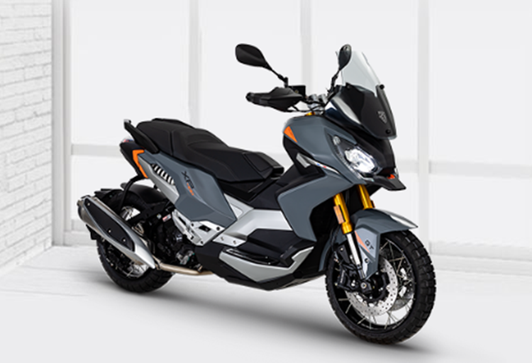 MOTO PEUGEOT XP 400i GT E5